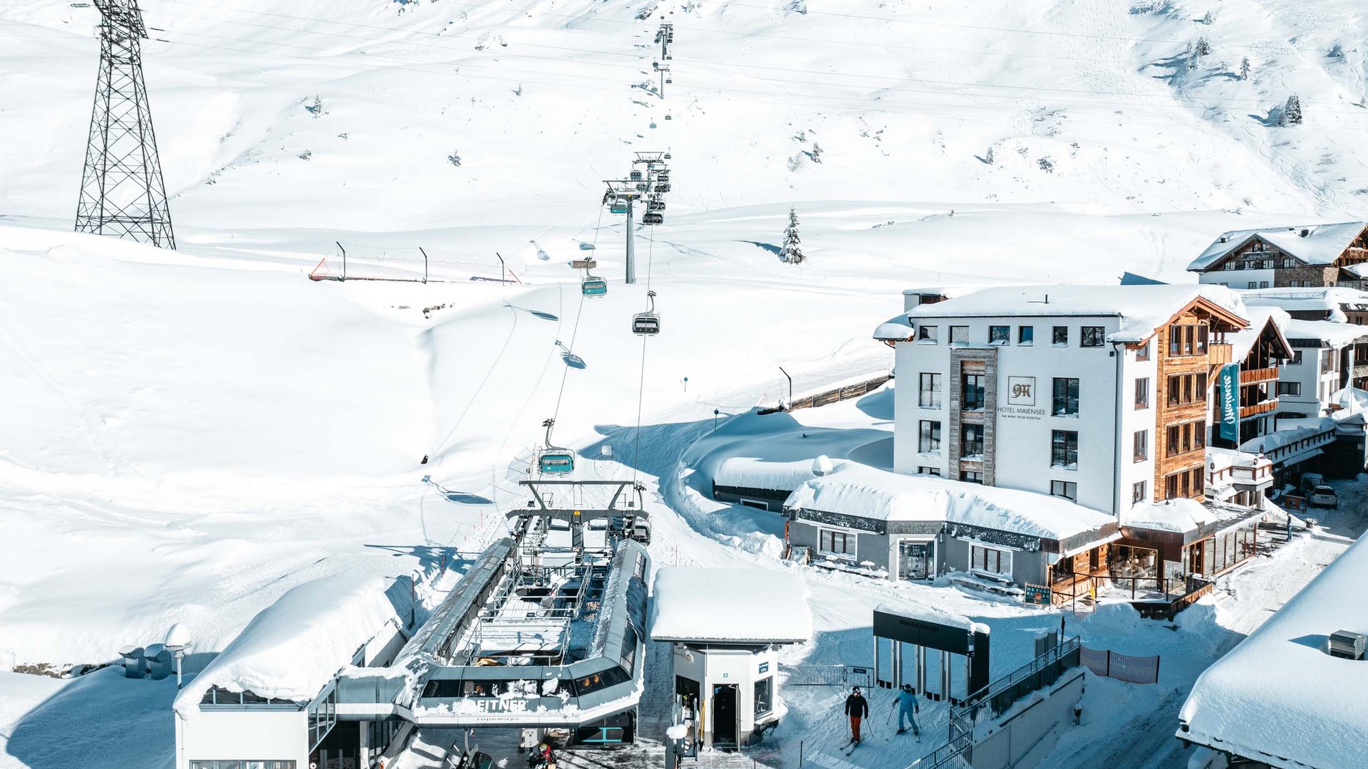 Arlberg: Ihr Hotel an der Piste